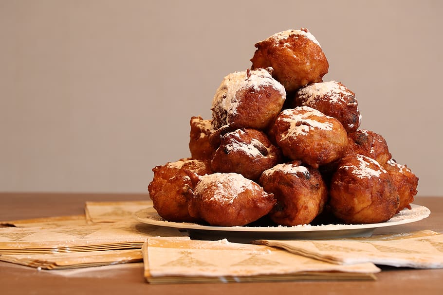 fritters, old and new, powdered sugar, raisins, new year's eve, HD wallpaper