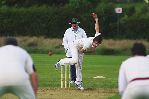 Cricket Bowler, sportVarious, sportsman, leisure activity, men HD wallpaper