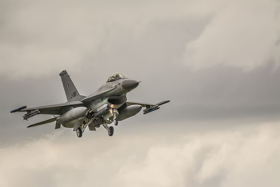 plane, f16, aircraft, jet, aviation, fighter, airshow, fighter jet