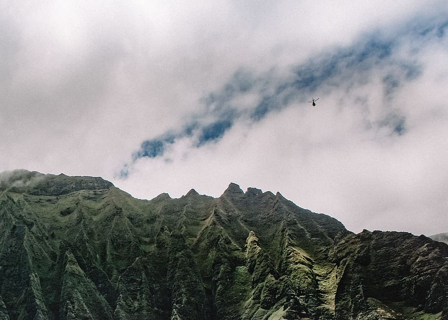 landscape photography of mountain, hawaii, mountain line, mountai nridge, HD wallpaper