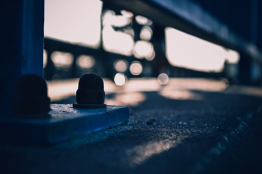 macro, road, wheels, bicycle, bridge, fastening, screw, asphalt HD wallpaper
