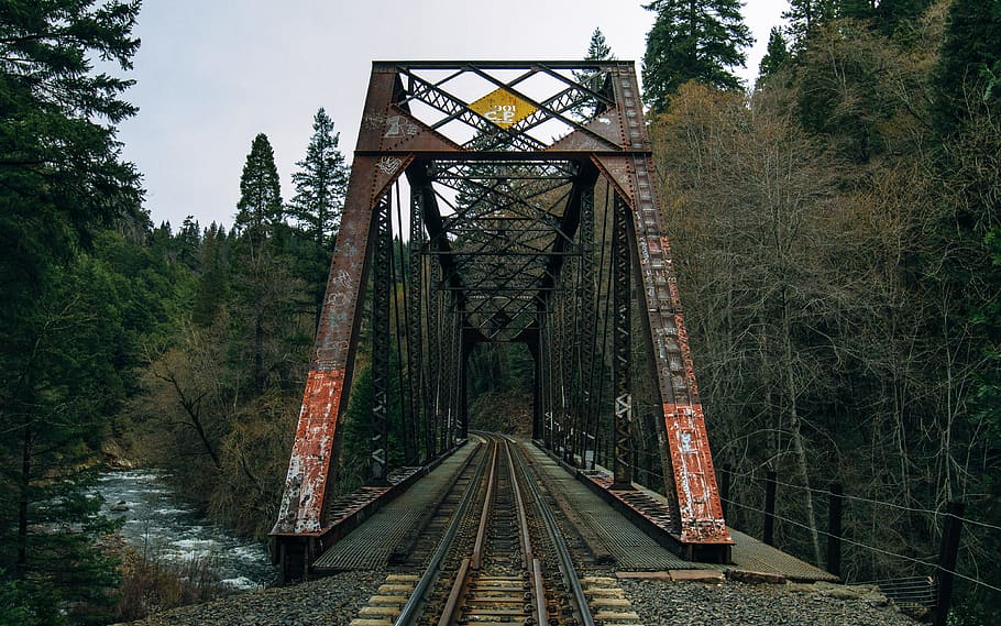 empty train railway, transportation, train track, building, bridge HD wallpaper