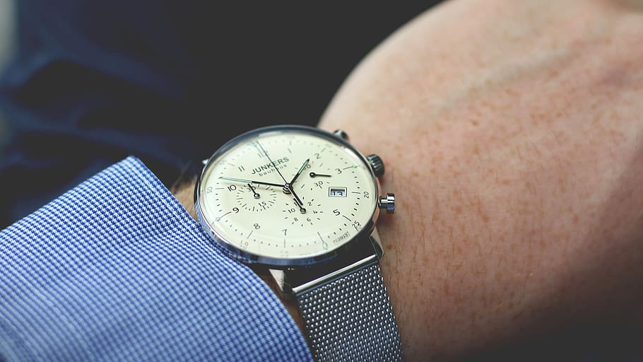 Person Wearing Silver-colored Analog Watch, Analogue, clock, clock face