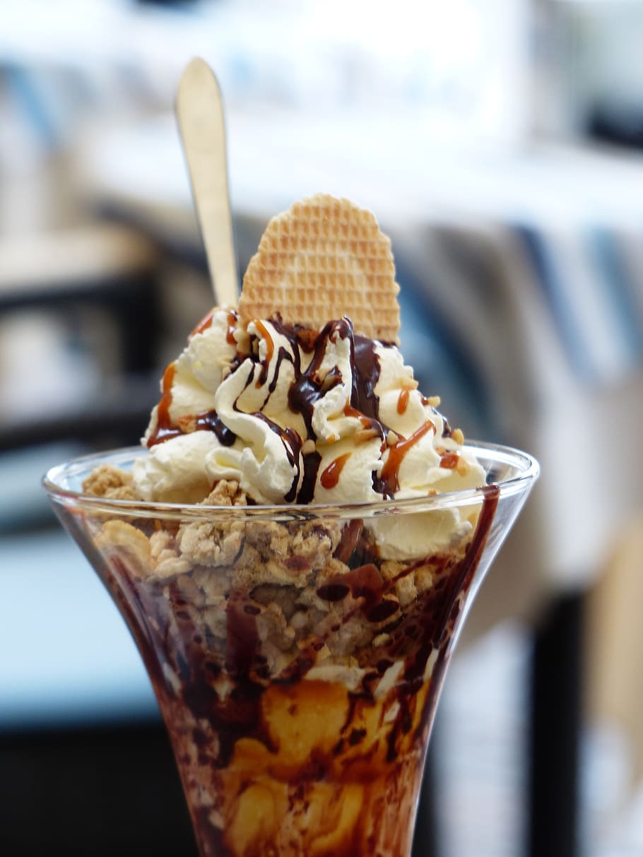 Ice Cream With Nuts and Wafer, chocolate, close-up, food, restaurant