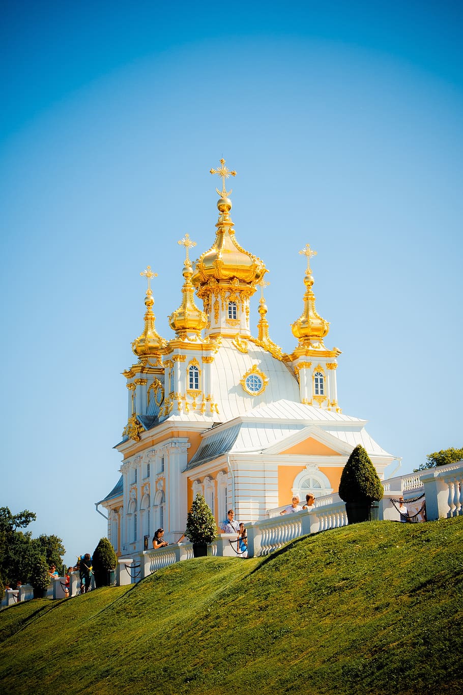 White and Gold Church, architecture, building, cross, landmark HD wallpaper