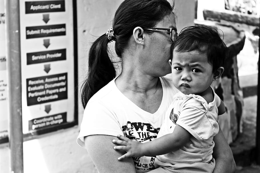 mother, child, blackandwhite, real people, males, childhood HD wallpaper