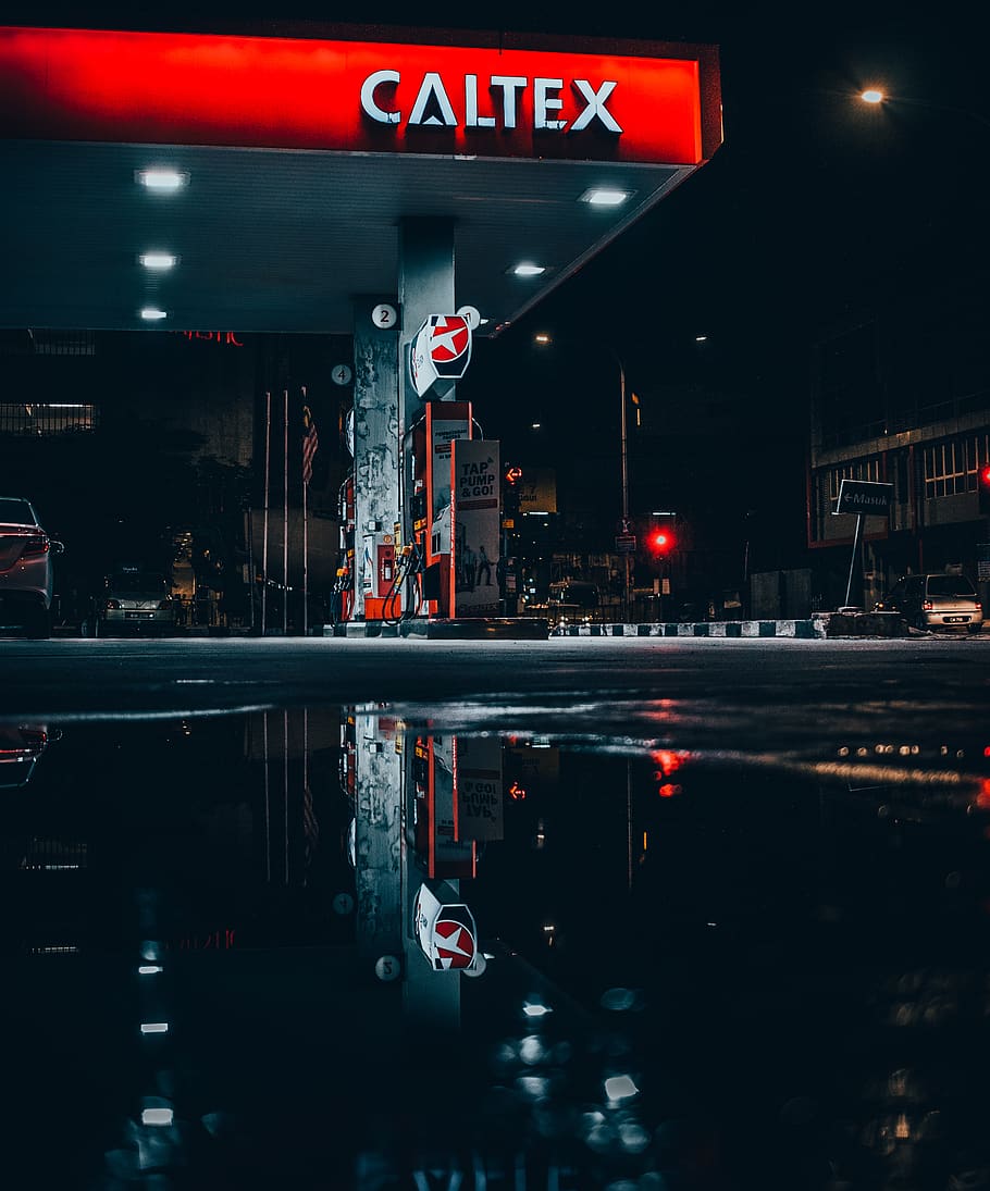 Caltex Gasoline Station, evening, gas station, illuminated, light, HD wallpaper