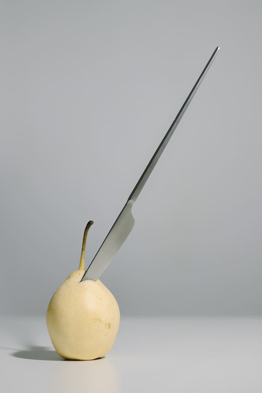 gray knife, fruit, food, food and drink, healthy eating, studio shot HD wallpaper
