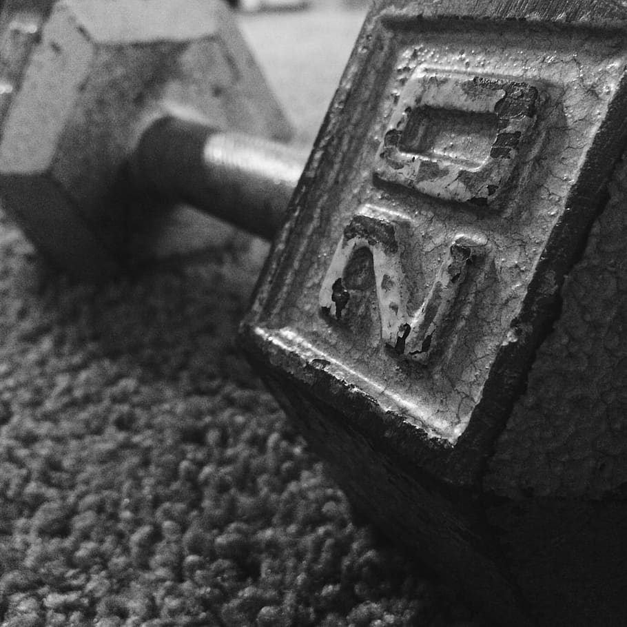 Desktop Wallpapers dumbbell athletic 5727x3818