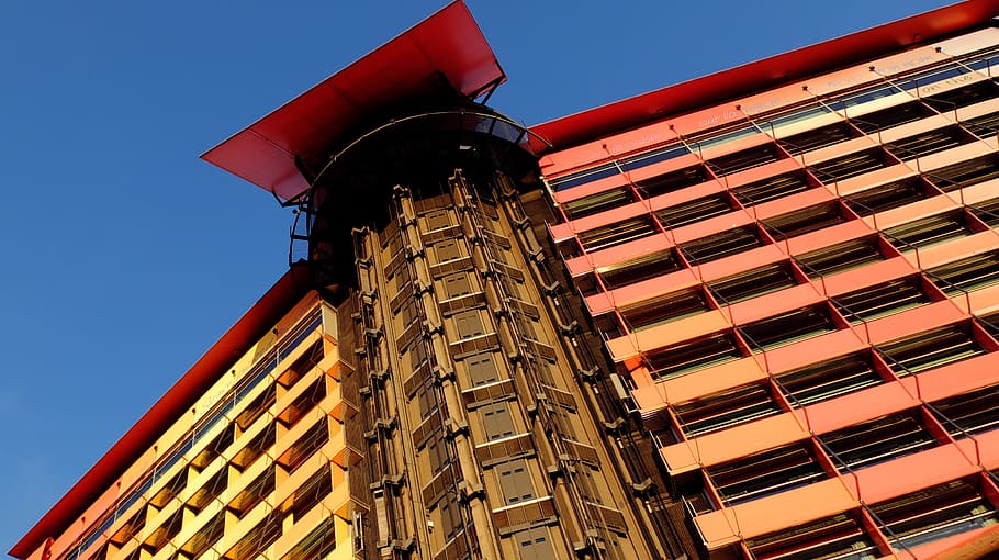 spain, madrid, hotel, red, blue, tower, windows, roof, fuji x-30 HD wallpaper