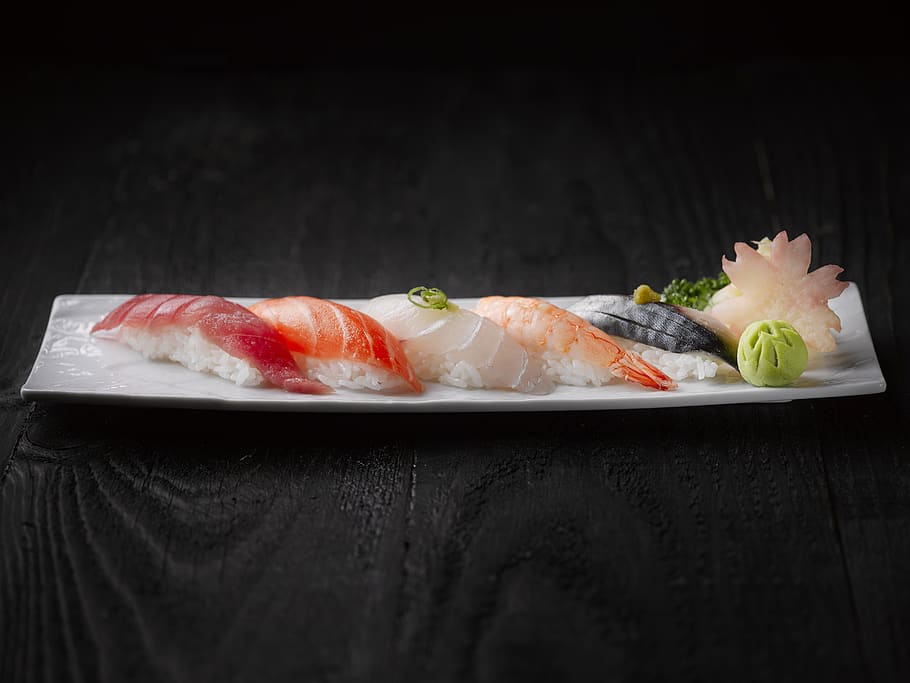 Sushi Dish, cuisine, delicious, dinner, epicure, fish, food, japanese food, HD wallpaper