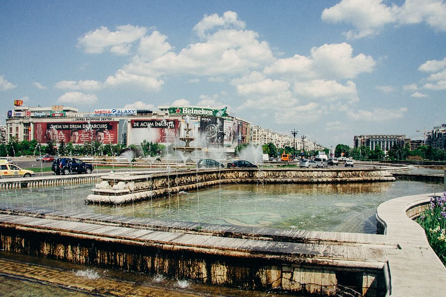 Fountains in Bucharest, atraction, blue, bucuresti, buildings HD wallpaper