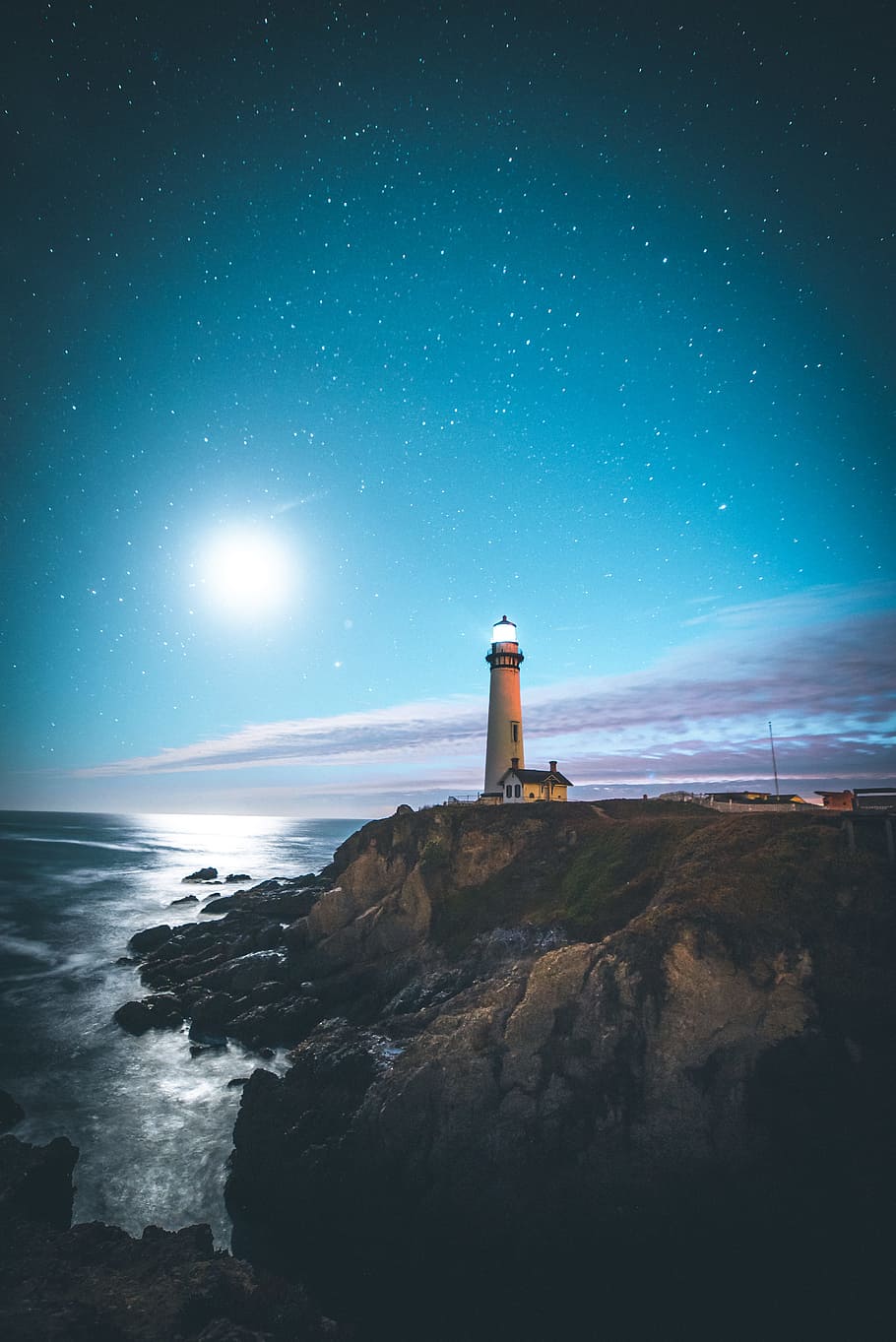 brown lighthouse, star, sky, building, moon, horizon, cliff, bluff HD wallpaper