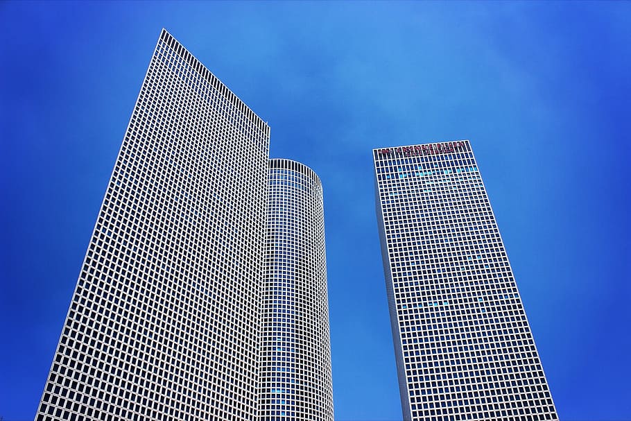 low-angle photography of three high-rise buildings, skyscraper HD wallpaper