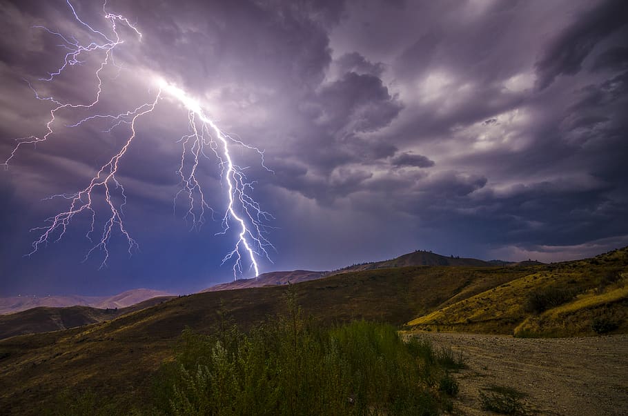 Lightning Photography, danger, dark clouds, dawn, dramatic, energy, HD wallpaper