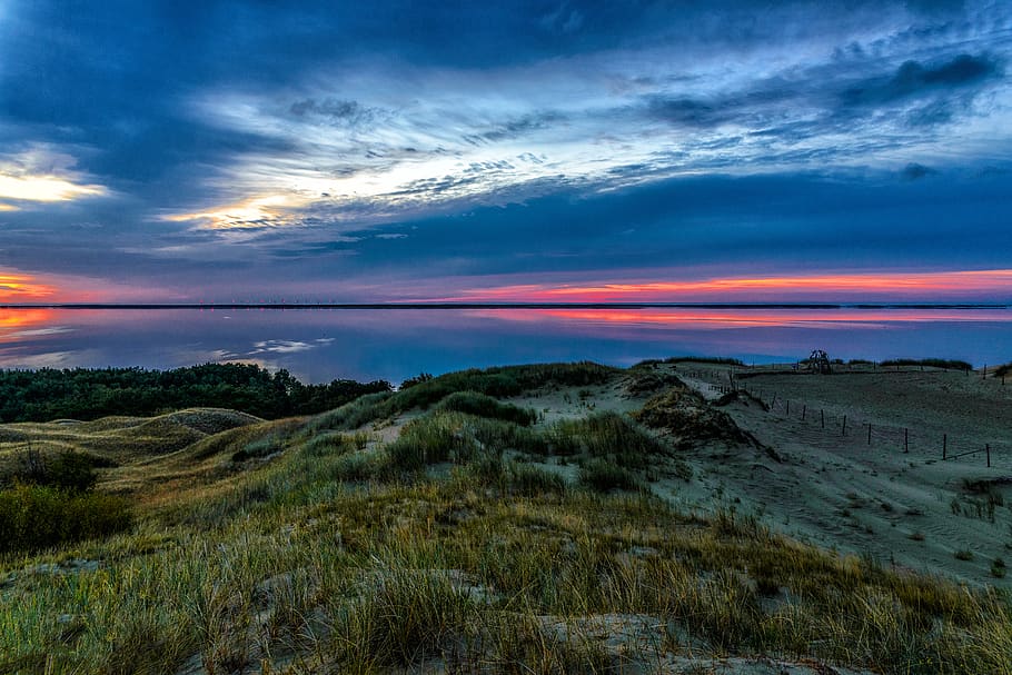 Scenic View Of Ocean During Dawn, 4k wallpaper, beach, clouds HD wallpaper
