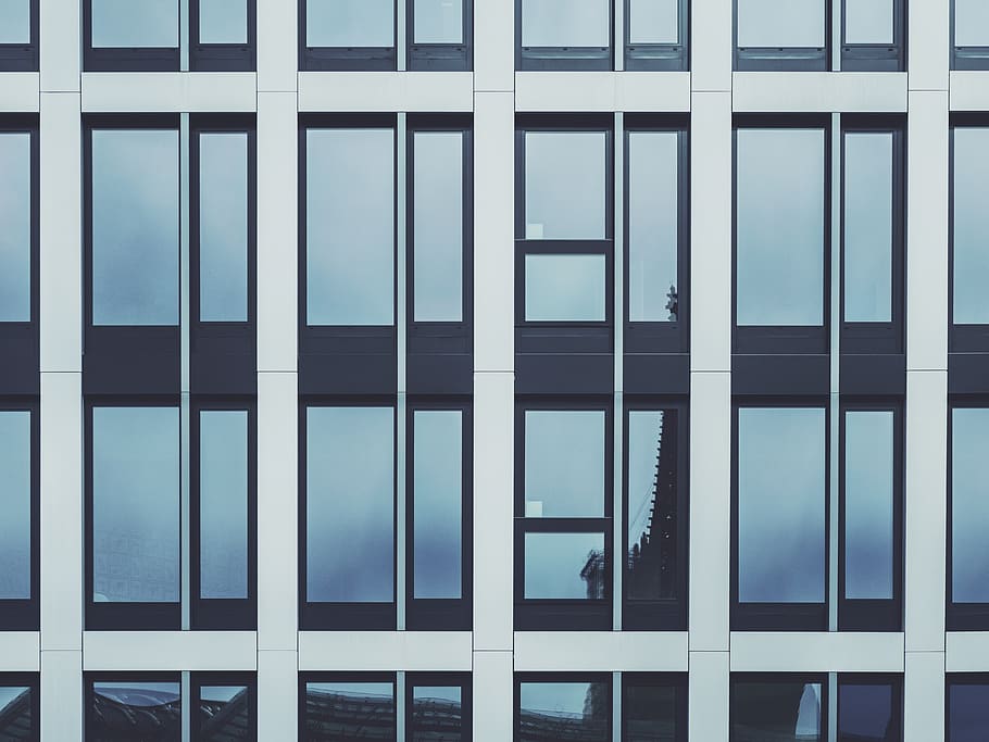 building, facade, architecture, modern, windows, symmetry, geometric HD wallpaper