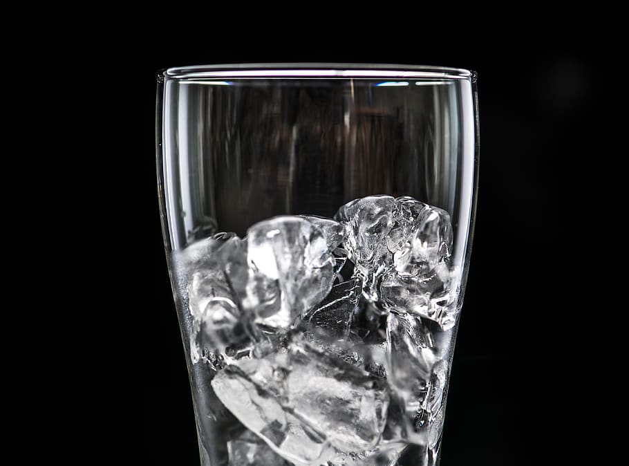 Close-Up Photo of Clear Drinking Glass Filled With Ice, black background HD wallpaper