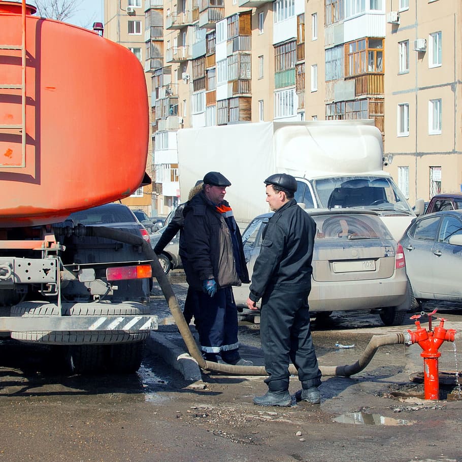 flow, pump, hydrant, Ufa, old, people, refreshing, source, fill HD wallpaper