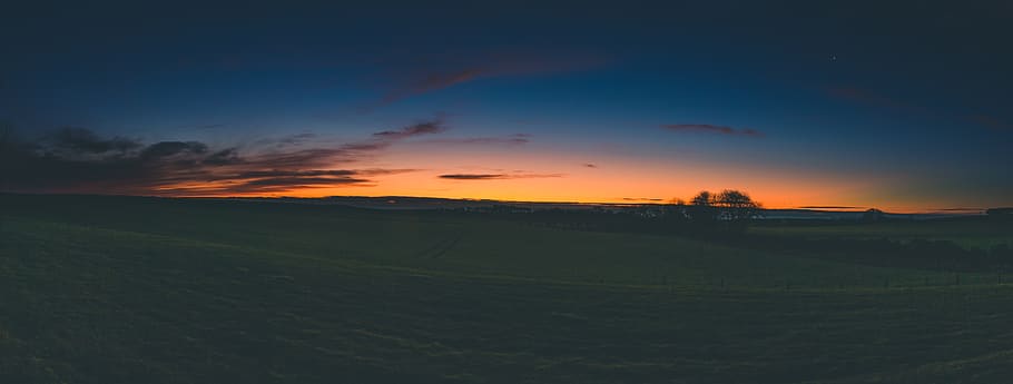 orange setting sun across ffiels, nature, outdoors, sunrise, sky HD wallpaper