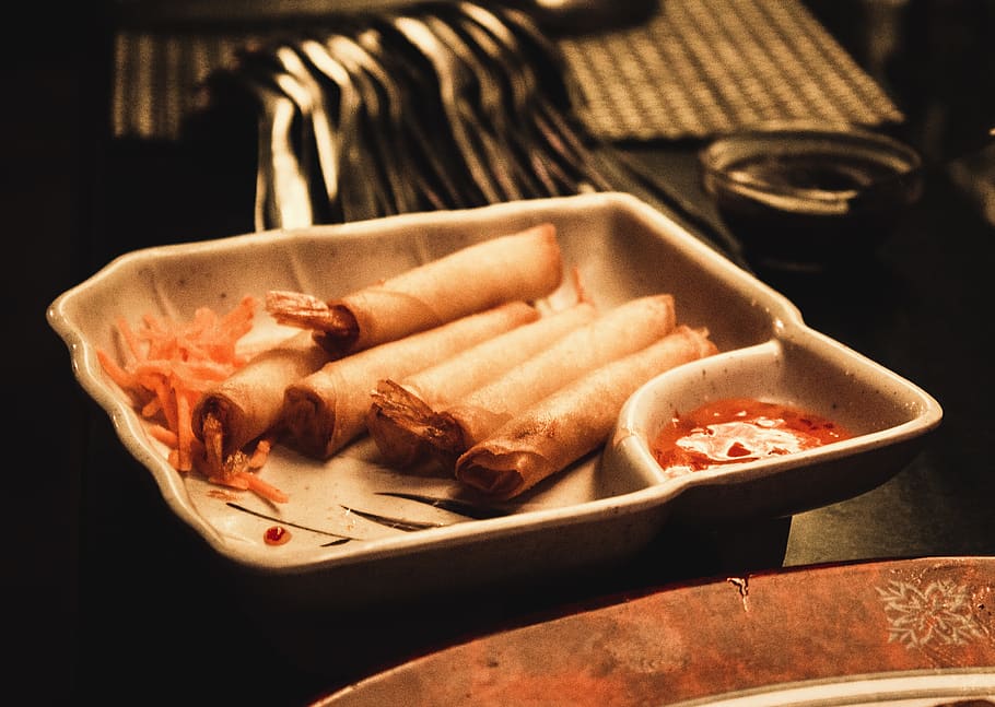 shanghai rolls on brown plate, food, food and drink, freshness HD wallpaper