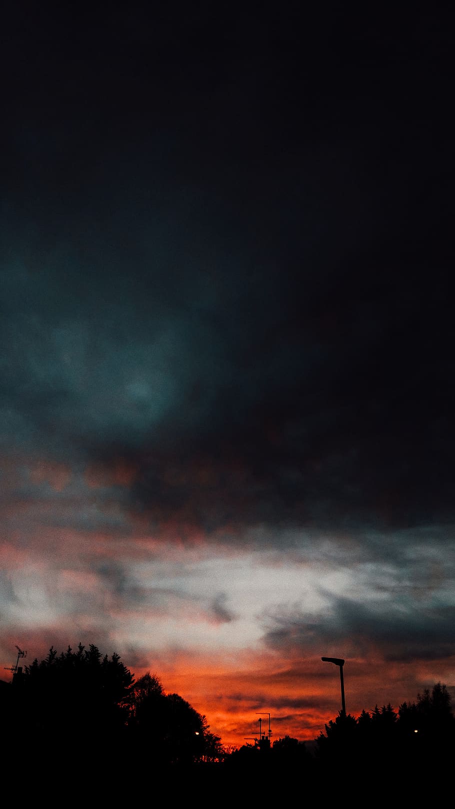 cloud - sky, silhouette, beauty in nature, tree, sunset, scenics - nature HD wallpaper