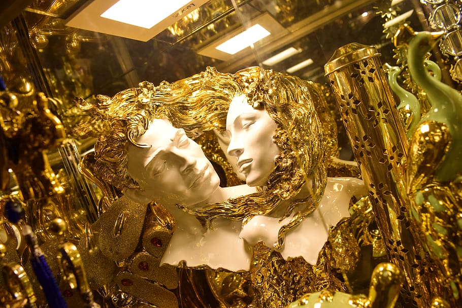 gold, statue, bust, love, couple, representation, sculpture HD wallpaper