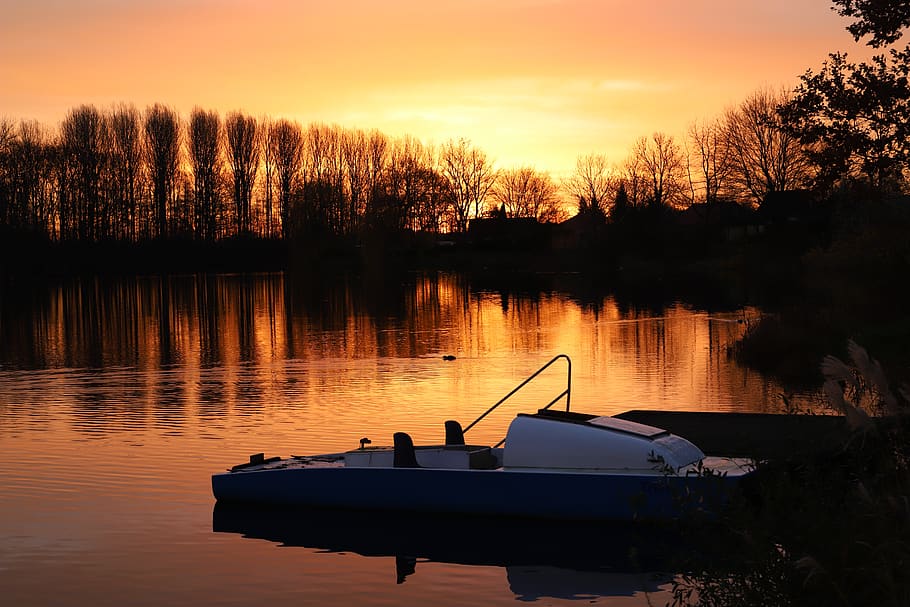 waters, lake, reflection, sunrise, dawn, nature, boat, tree HD wallpaper