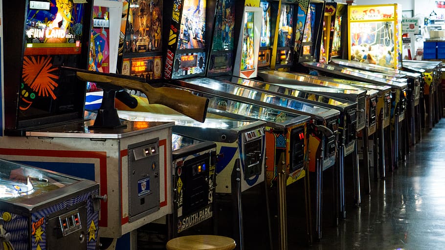 pinball, ol skool, in a row, technology, indoors, large group of objects, HD wallpaper