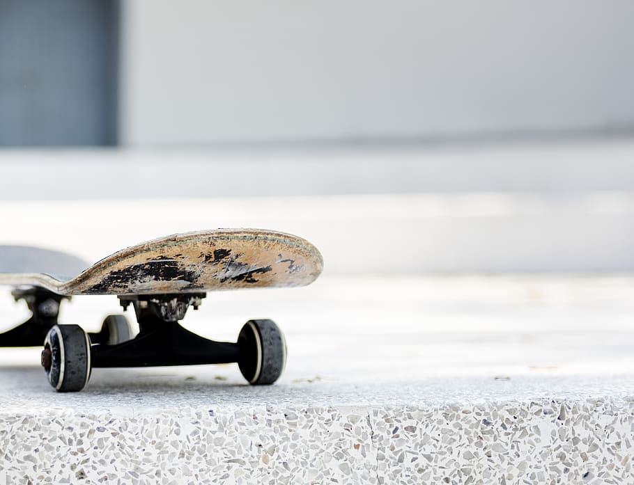 Black Skateboard on Gray Concrete Surface, action, hobby, leisure HD wallpaper