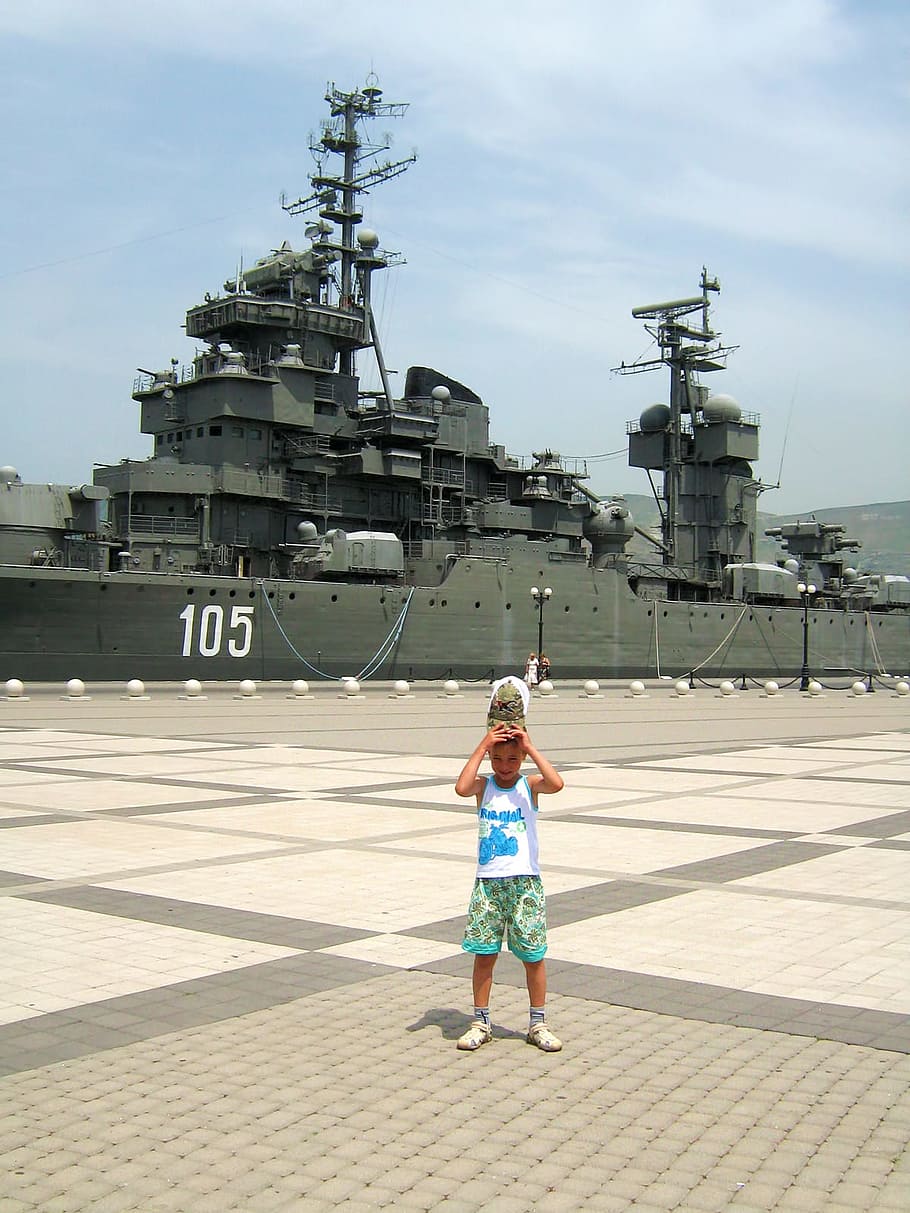 boy, child, ship, kid, male, one, outdoors, travel, traveller HD wallpaper