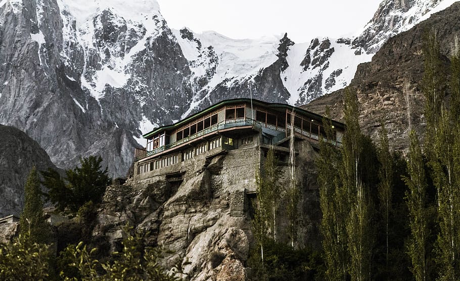 Gray and Brown Wooden House Near Mountain, ancient, architecture HD wallpaper