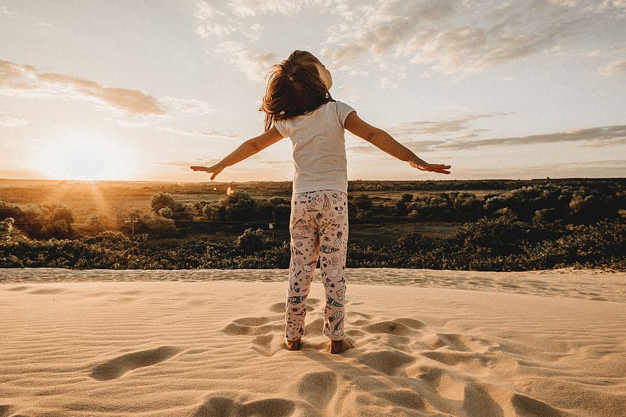 land, sky, one person, sand, full length, women, leisure activity HD wallpaper