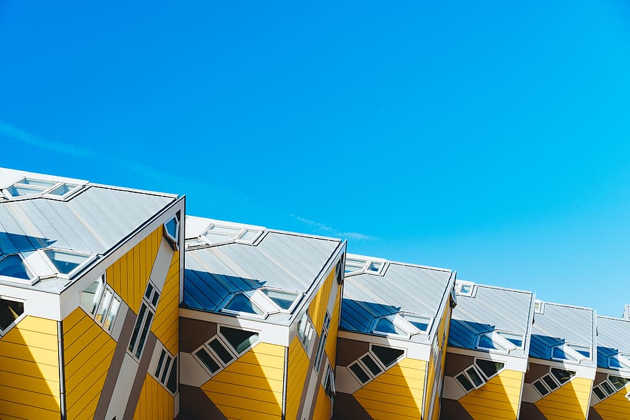 yellow-and-grey houses during clear blue sky, building, architecture, HD wallpaper