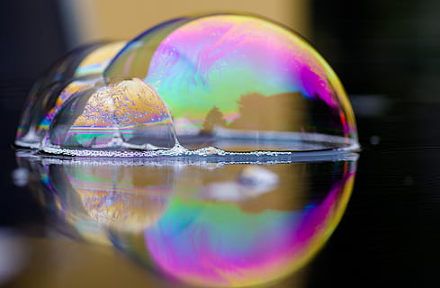 soap bubbles, iridescent, reflection, mirroring, experimental HD wallpaper
