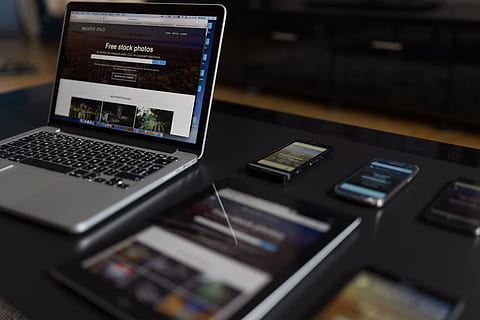 Macbook Pro, blogging, coding, copywriting, dark, design, desk HD wallpaper