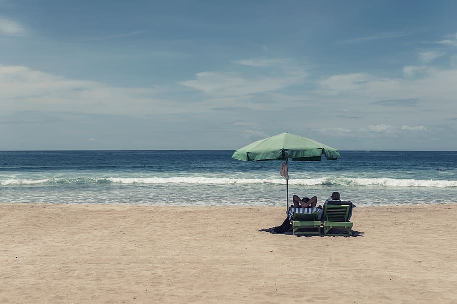 beach, sand, shore, ocean, sea, waves, lounge chairs, umbrella HD wallpaper