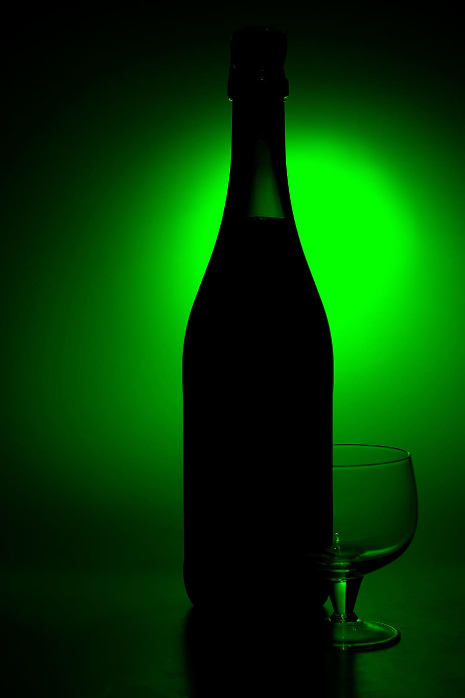 alcohol, beverage, black, bottle, dark, drink, glass, shadow HD wallpaper