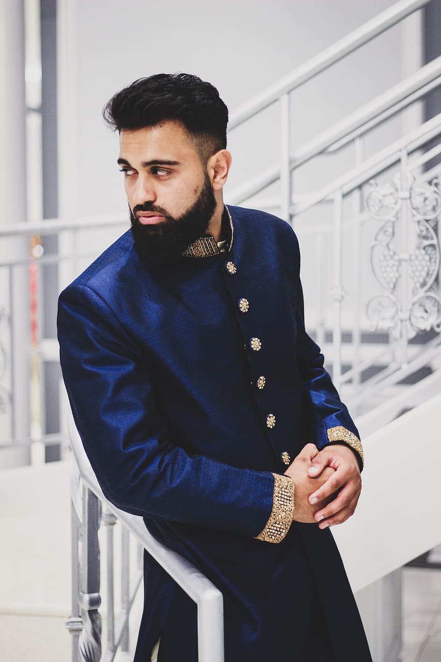 man wearing blue thobe suit, standing, real people, young men HD wallpaper