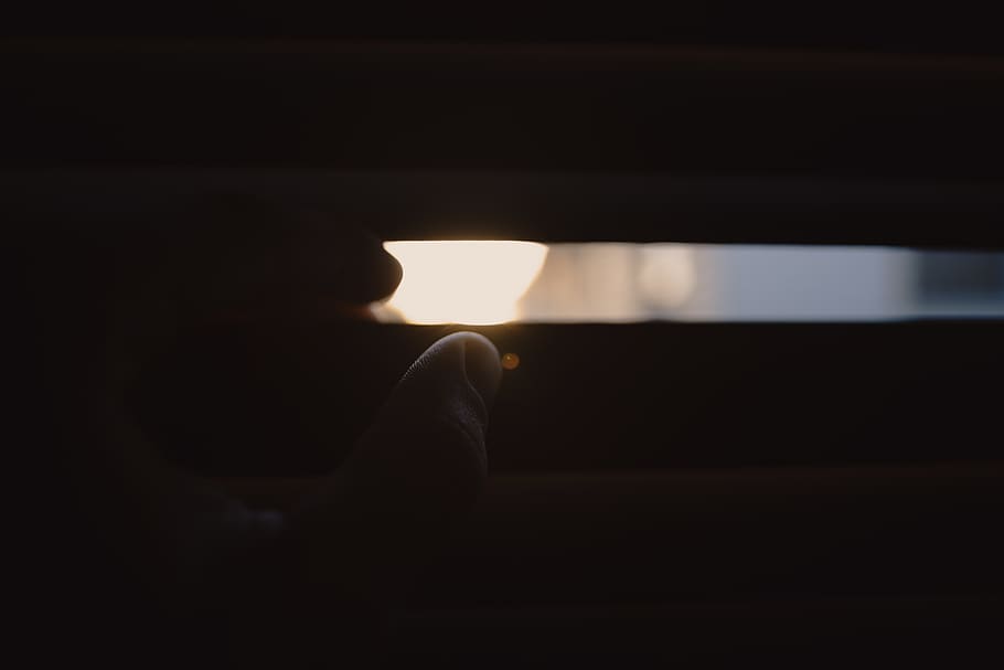 finger, one person, indoors, dark, real people, lifestyles HD wallpaper