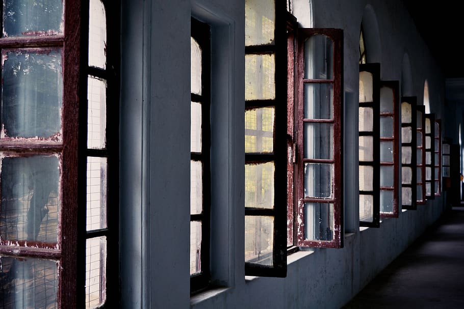 windows, antique, hall, light, dark, background, brown, india HD wallpaper