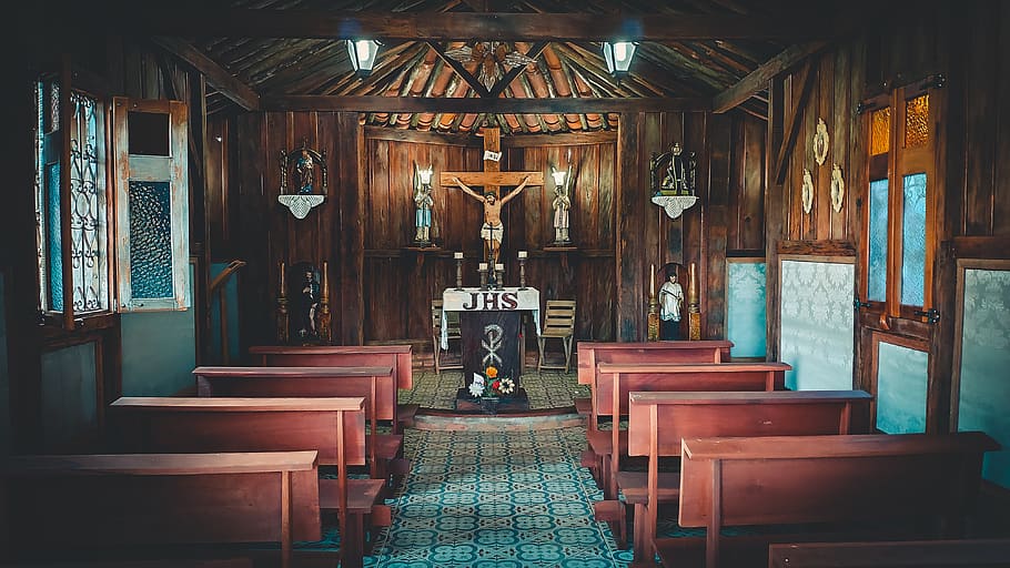 empty brown church pew, indoors, wood - material, architecture HD wallpaper
