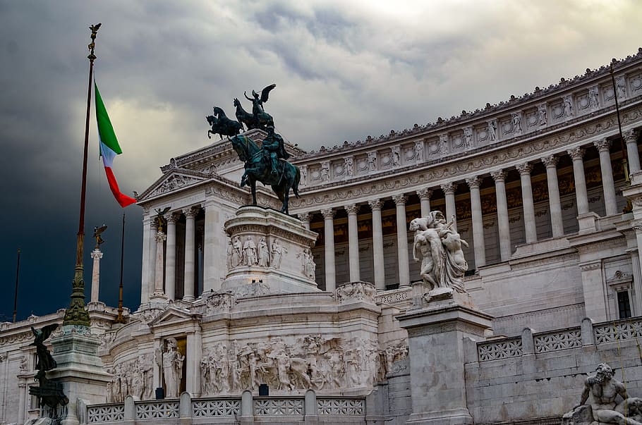 italy, roma, altar of the fatherland, marble, statue, storm