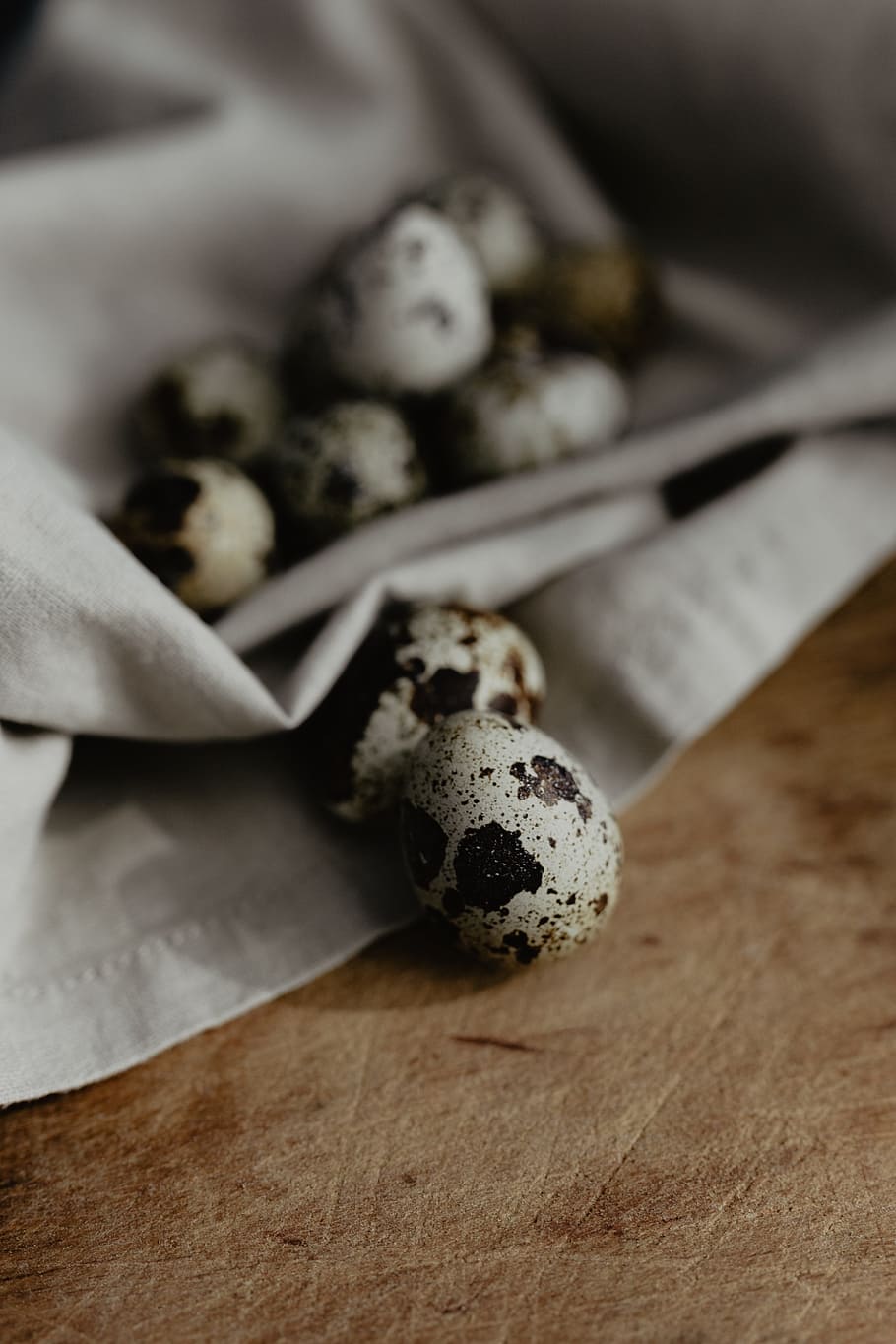 Quail eggs, food, easter, close-up, indoors, human body part HD wallpaper
