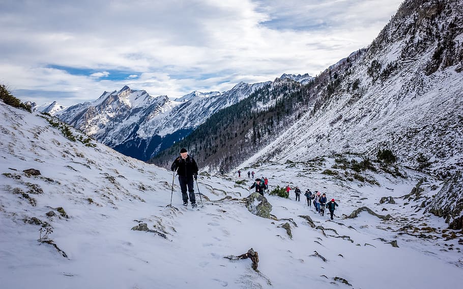 bouleste, pyrénées, mountain, snow, group, hiking, sky, winter HD wallpaper