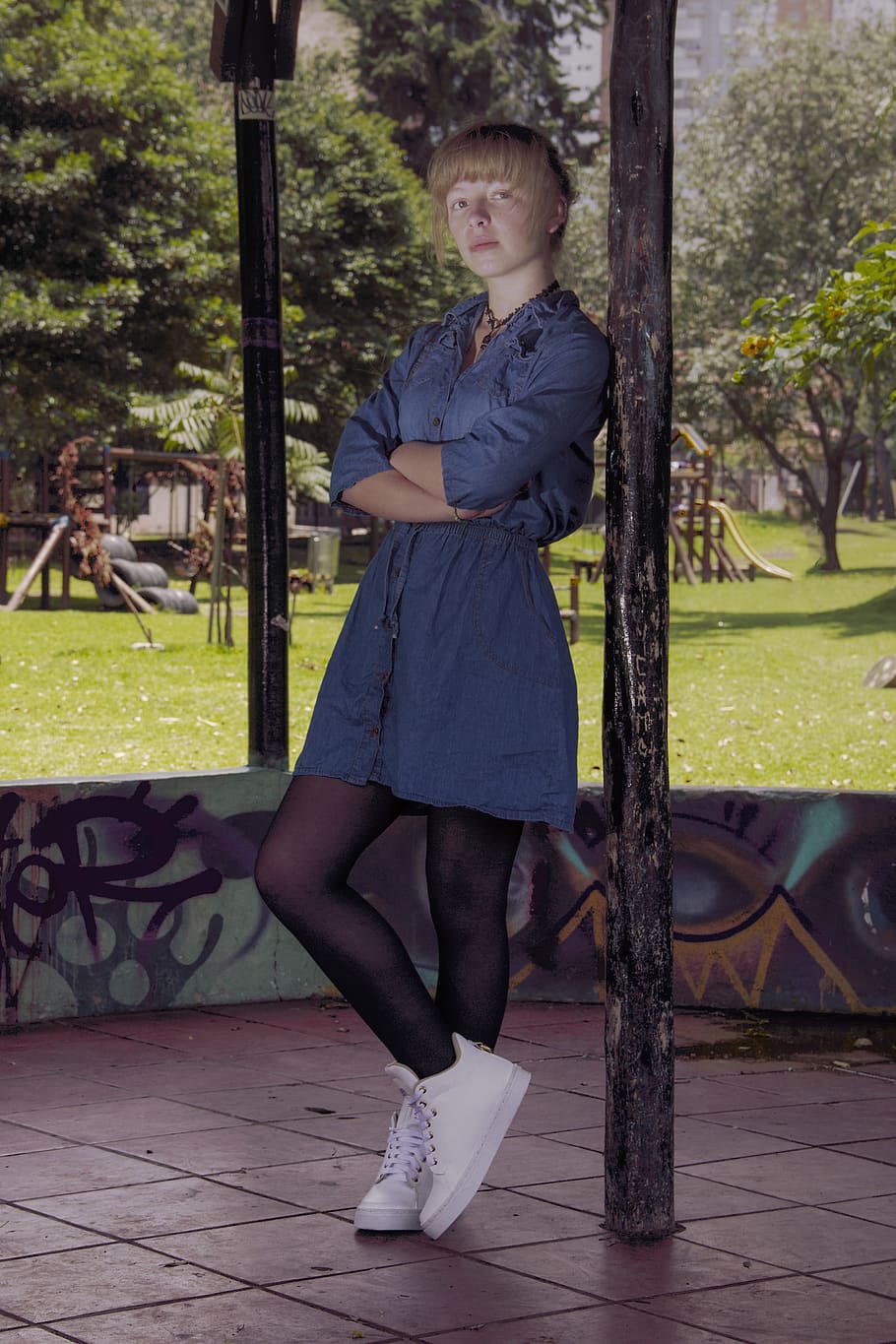 modeling, blue, dress, white, skin, teeanger, girl, shoes, white shoes HD wallpaper