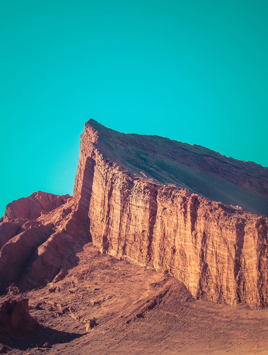brown plateau, sky, tranquil scene, tranquility, rock formation HD wallpaper