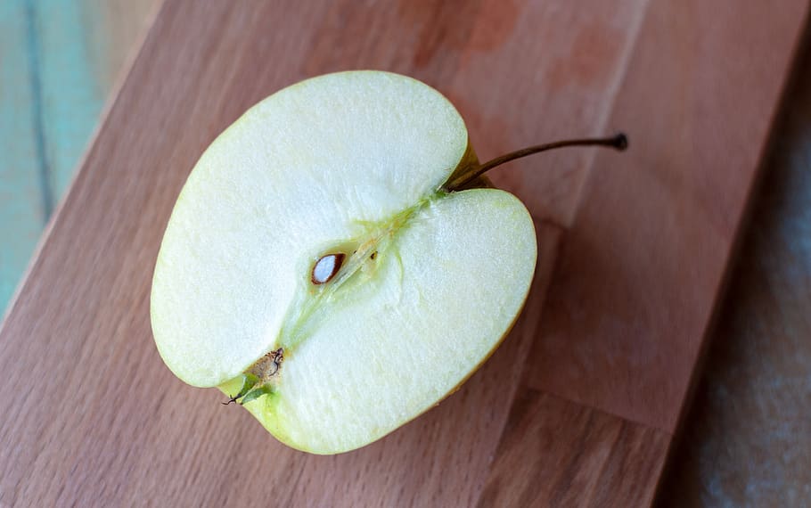 apple, fruit, half, sectioned, fit, food, healthy, eating, apples HD wallpaper