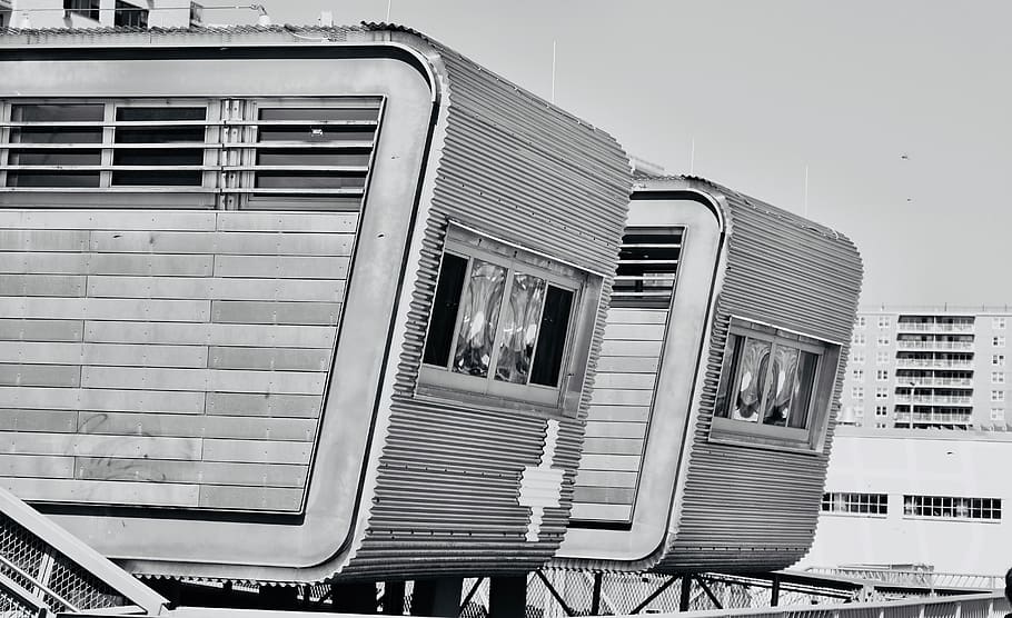 gray RV, architecture, building exterior, built structure, window HD wallpaper