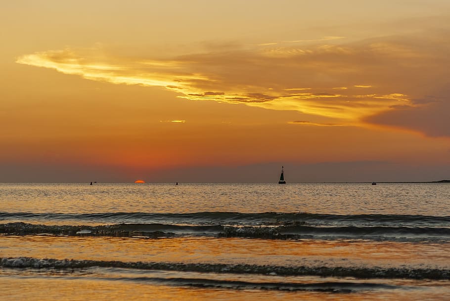 sunset, background, landscape, nature, light, clouds, horizon HD wallpaper